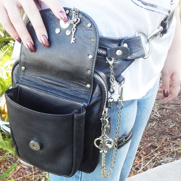 GENUIINE LEATHER -HANDS FREE BAG - ANTI THEFT - CAN WEAR 8 WAYS - Picture 11 of 13